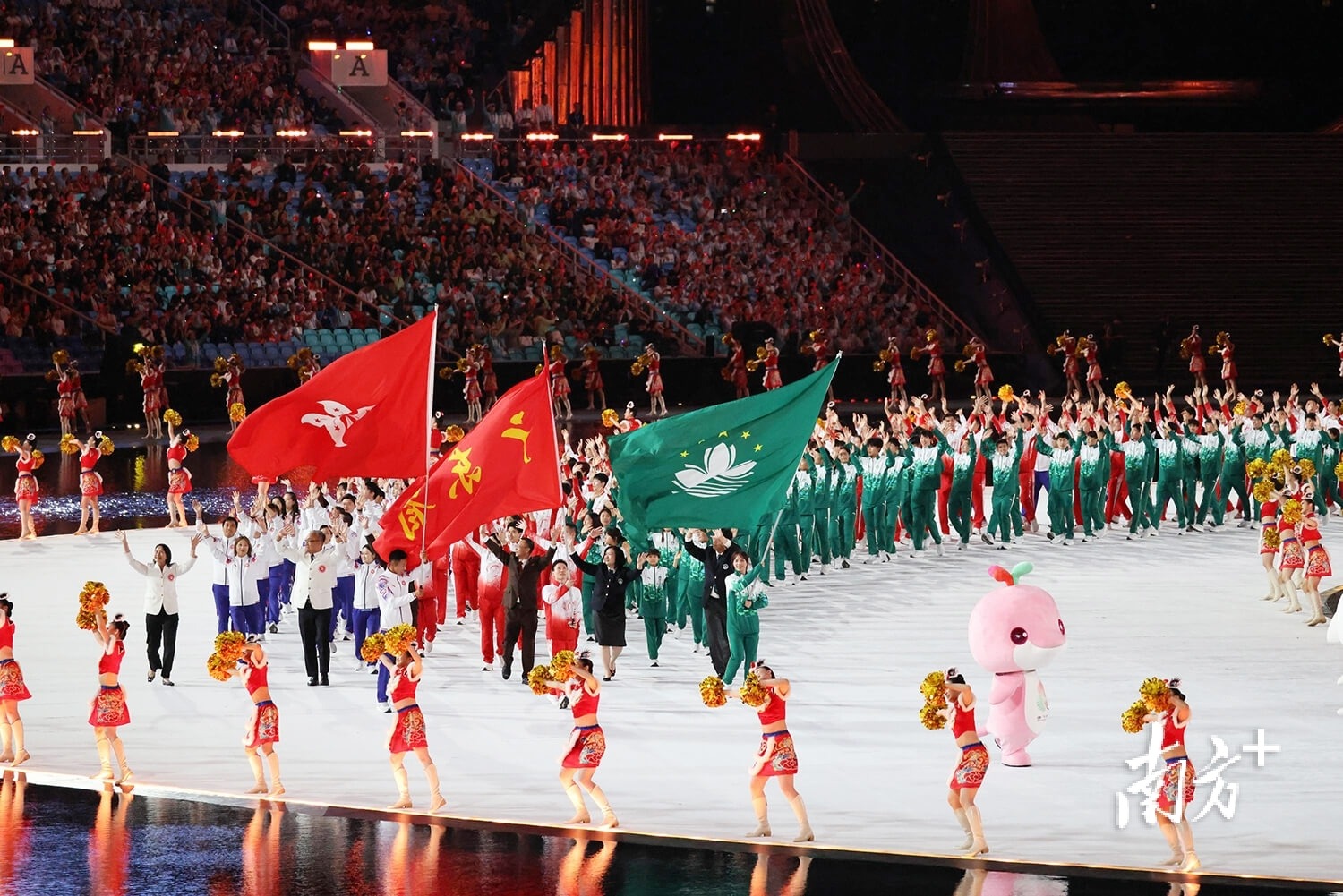 乒乓球——混合团体世界杯：德国队获得铜牌